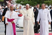 フランシスコ法王　韓国カトリック発祥の地「ソルメ聖地」を訪問