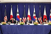 韓米日首脳会談（２０１７年９月）
