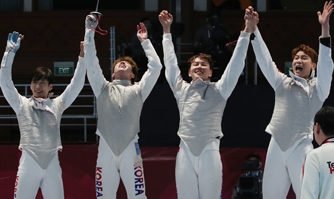 [アジア大会の競技結果：２４日]男子フェンシング、団体戦で２４年ぶりに金メダル