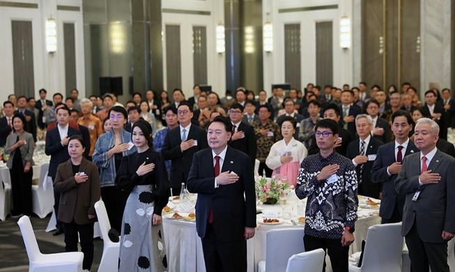 尹大統領夫妻、インドネシアの同胞を招請した懇談会に参加