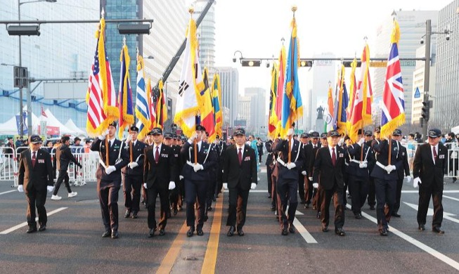 韓米同盟・停戦７０周年式典　７月に釜山で開催