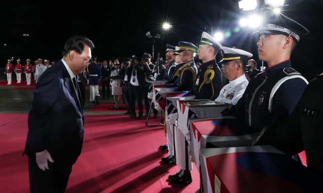 尹大統領、韓国軍戦死者の遺骨返還式を主管、最高の礼遇で