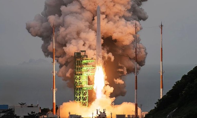 韓国初の国産ロケット「ヌリ号」　３回目の打ち上げに成功