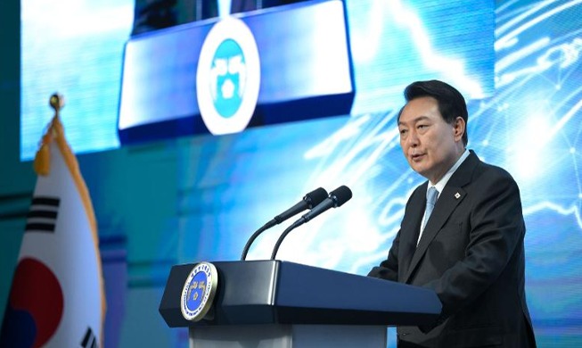 尹大統領「第１回世界韓人科学技術大会」に出席