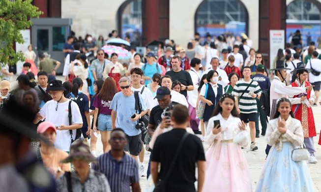 ７月の訪韓外国人観光客数　コロナ以来初めて１００万人超