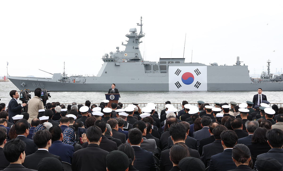 尹錫悦大統領が２２日、京畿道・平沢にある海軍の第２艦隊司令部で行われた「西海守護の日」の記念式典で、演説した。 