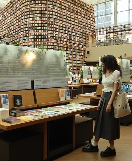 世界を魅了した韓国文学を紹介する展示が開催中