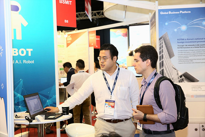 160620_fintech_art4.jpg