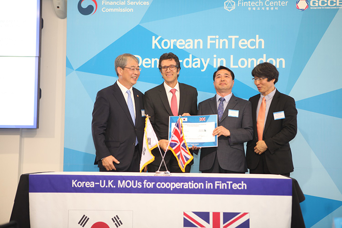160726_fintechlondon_art1.jpg