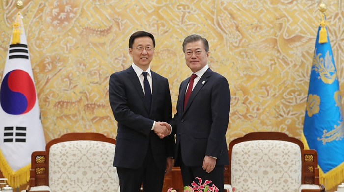 180209_hanzheng_700.jpeg