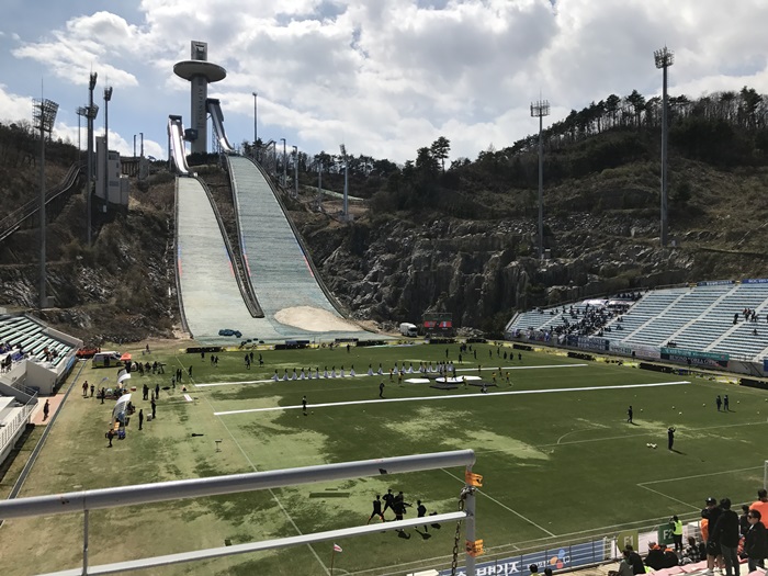 平昌アルペンシア・スキージャンプ場スタジアム