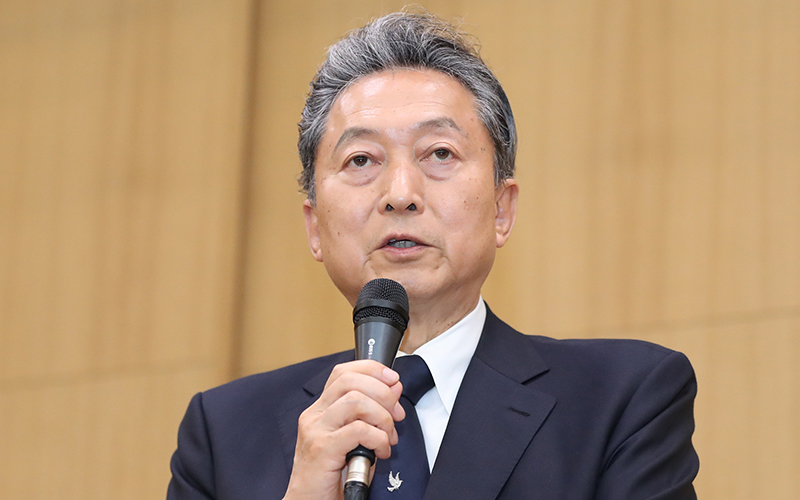 ６月にソウルで講演する鳩山由紀夫元首相＝聨合ニュース