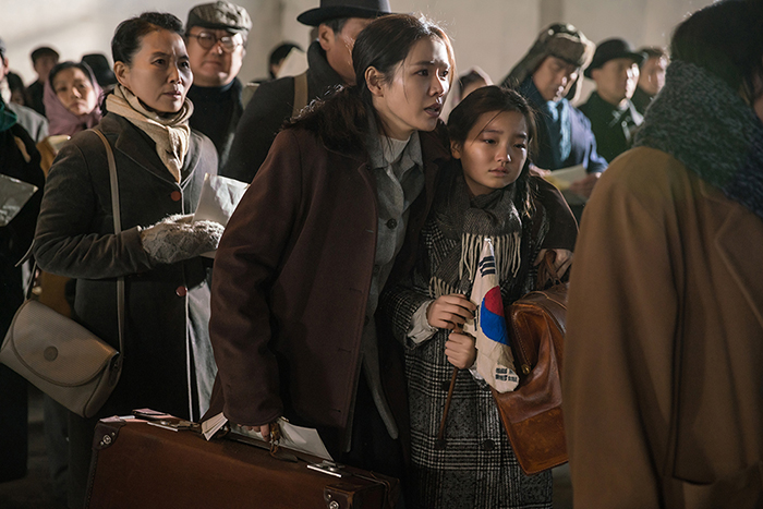 悲劇の時代を生きた朝鮮の最後の皇女「徳恵翁主」を演じたソン・イェジンは、観客が彼女の悲しい人生を胸に刻んでほしいと話した