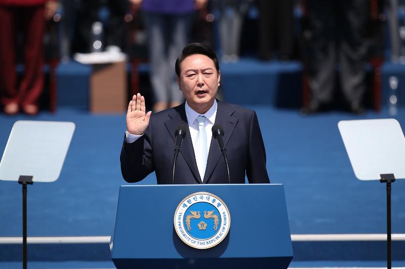 ５月１０日、就任式に臨む尹錫悦大統領＝国防広報院 ヤン・ドンウク撮影