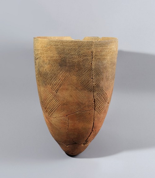 Comb-pattern Pottery