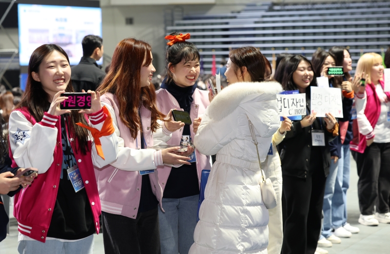 １９日、ソウル・中区で、淑明女子大学の入学式が行われた。 