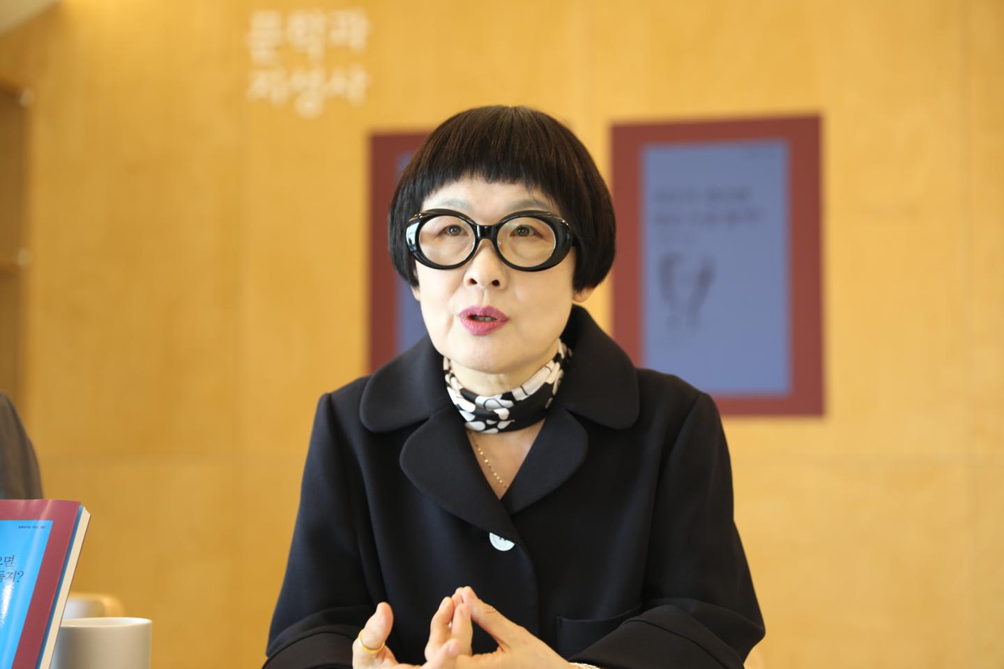 キム・ヘスンが２３日、米芸術科学アカデミーの外国人名誉会員に選出された＝文学と知性社