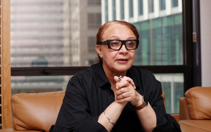 「世界中どこを探しても、これほど体系化された文化外交交流システムは見たことがありません」Ｋ－フェローシップに参加した感想を述べているモンペリエ国立オペラ管弦楽団のシュヴァリエ総監督