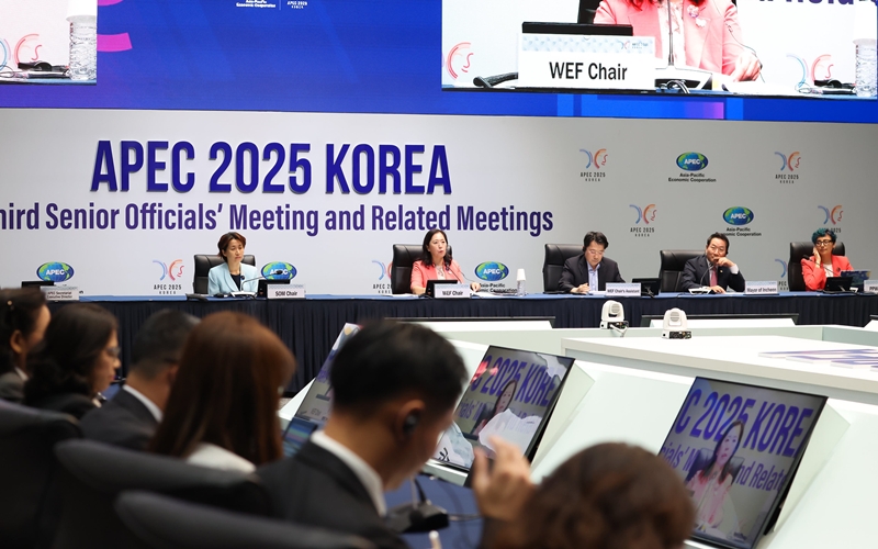 ＡＰＥＣ女性経済会議の様子＝１２日、仁川、ＡＰＥＣ２０２５公式フリッカー 