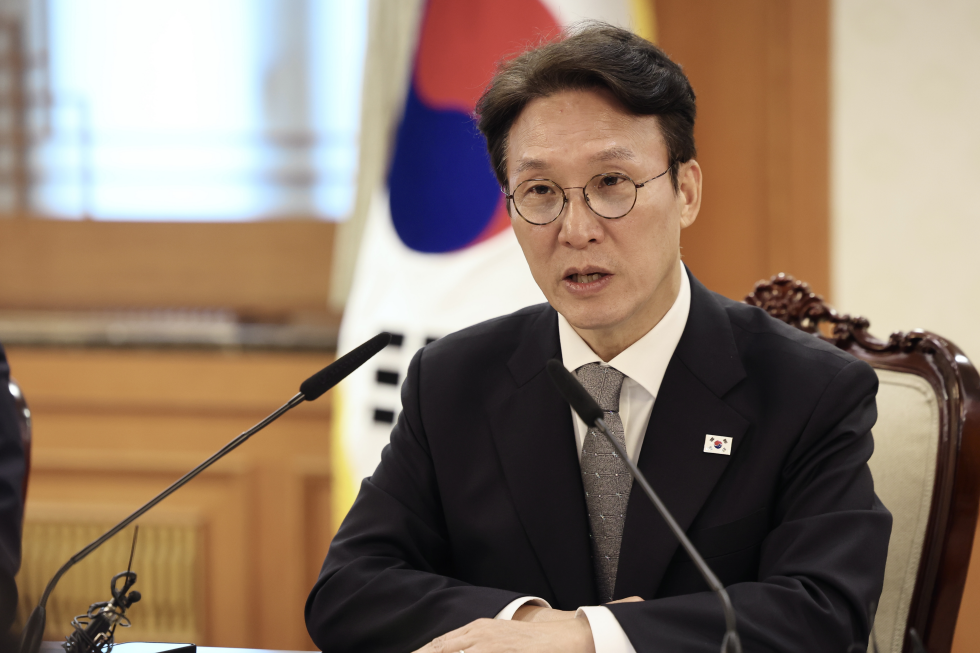 治安・安全関係長官会議を主宰するキム·ミンソク国務総理＝１５日、ソウル、国務調整室