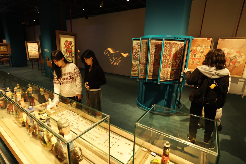 ２０２６年の丙午年を迎え、国立民俗博物館では、特別展示が３月２日まで開催される＝１６日、ソウル、パク・デジン