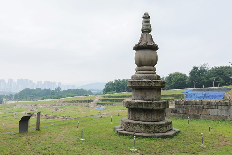 国家指定宝物「楊州檜岩寺址舎利塔」＝楊州市