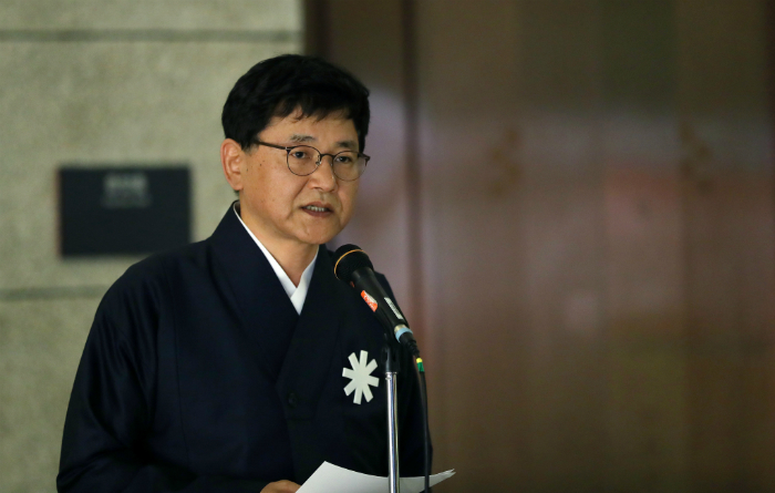 34235612106_2de094a8c7_choi_main.jpg