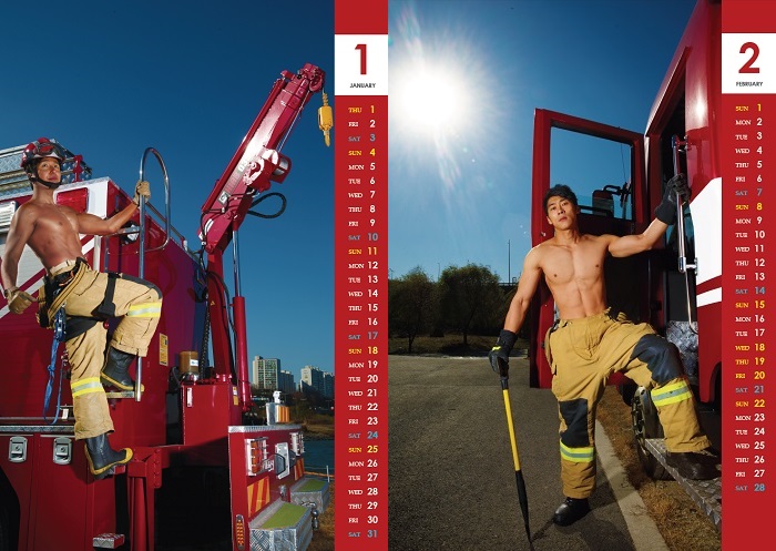 13인의 소방관이 어린이 화상환자 기금마련을 위해 달력 모델로 나섰다. 