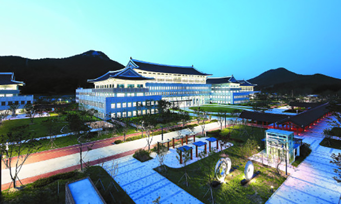 Gyeongbuk_New_Building_05.jpg