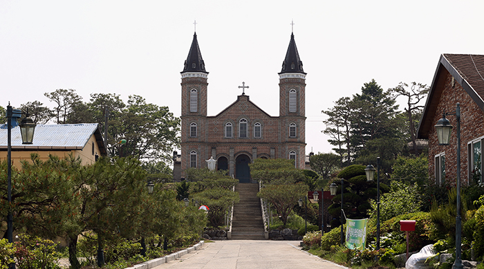 Hapdeok_Catholic_Chuch_Article_03.jpg