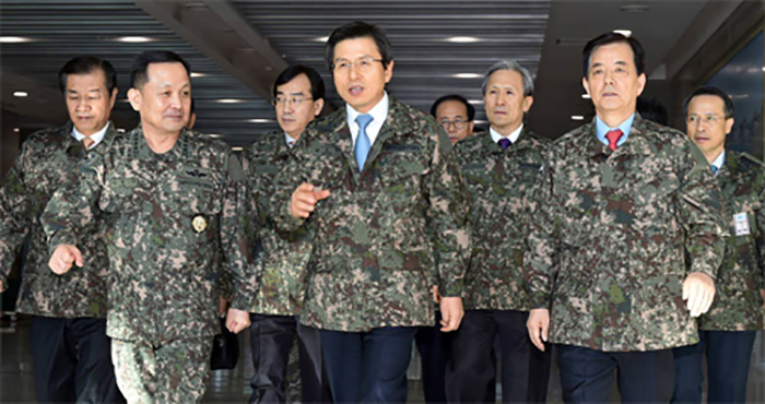 Hwang_JCS_Visit_01.jpg