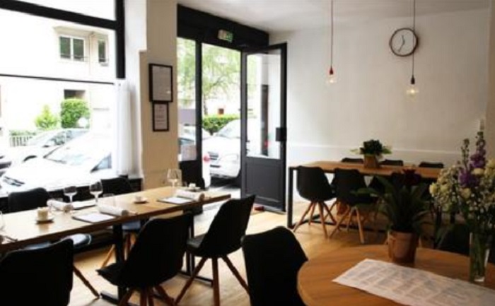 イ・ヨンフンさんがフランス・リオンで運営するフランス料理専門店「ル・パスタン」
