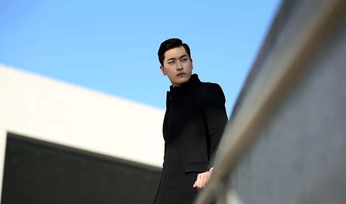 2012년 존 바바토스 패션쇼로 이탈리아 밀라노에 데뷔한 패션모델 선용 씨 (사진: 전한 기자)