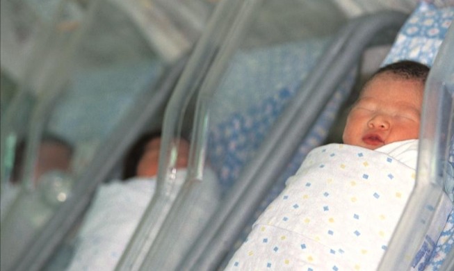 韓国人の期待寿命は８３．７歳