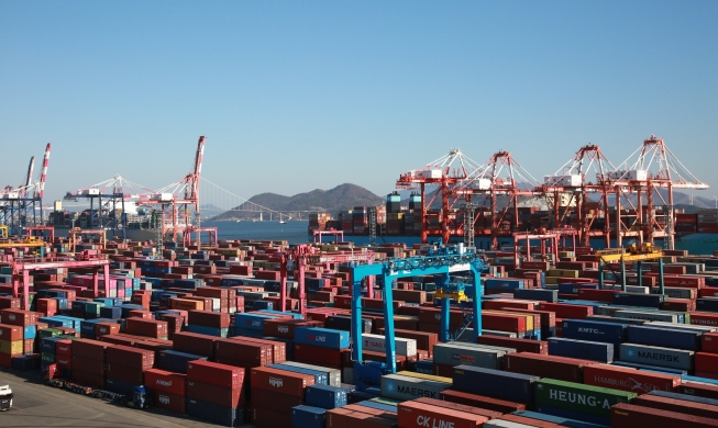 今年、輸出７０００億ドル突破