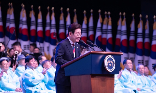 イ・ジェミョン大統領、「日本とは共存協力」