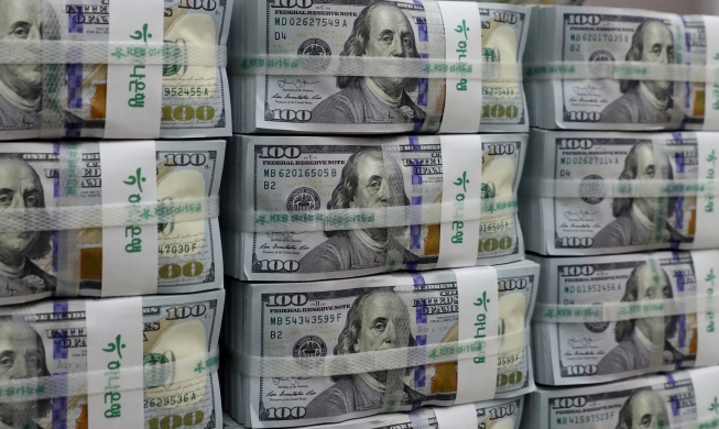 ２月の外貨準備高は４３０７億ドル