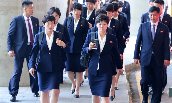 北朝鮮の女子サッカーチームが訪韓