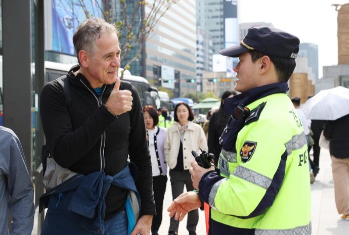 安全な日常を守る「警察」