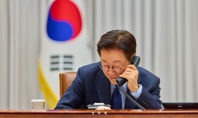 李大統領、ＮＡＴＯ事務総長と電話会談