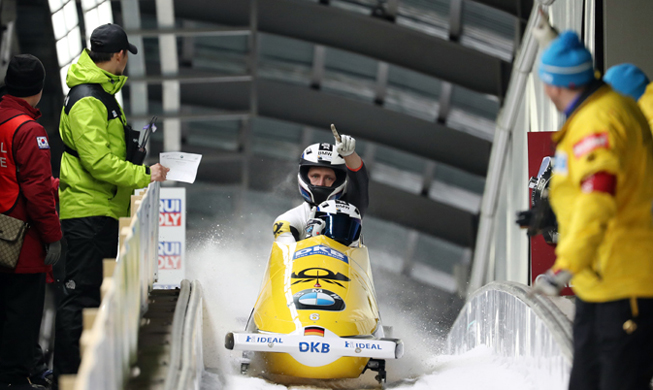 ボブスレー男子2人乗り、「ドイツ平昌フィナーレ」