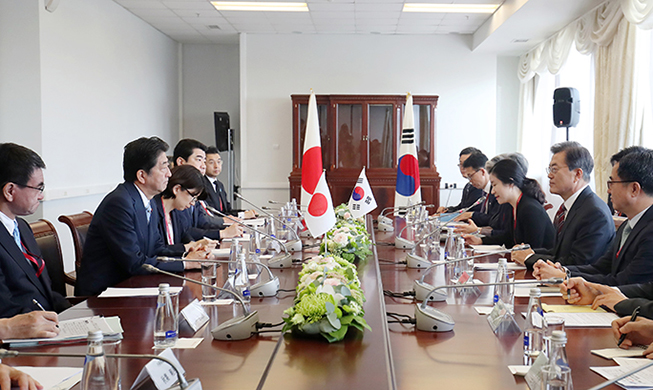 韓日首脳会談、「両国の緊密な対北共助意志を再確認」