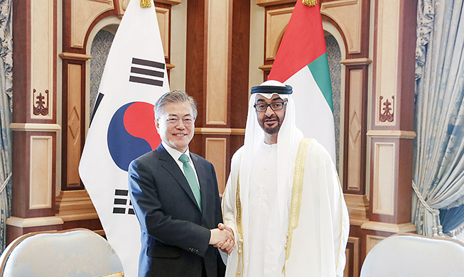 韓国・ＵＡＥ首脳会談、両国関係格上げで合意