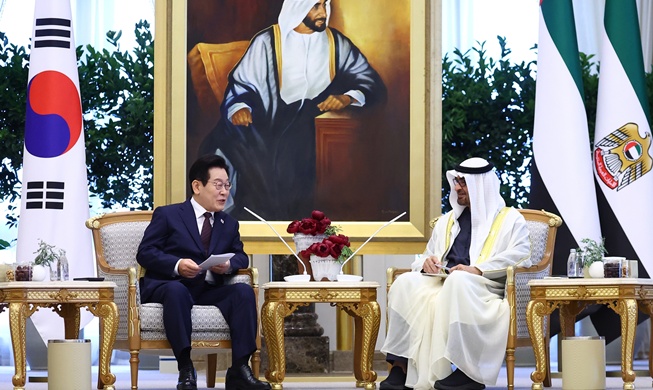 韓国とUAE、共同宣言文を採択