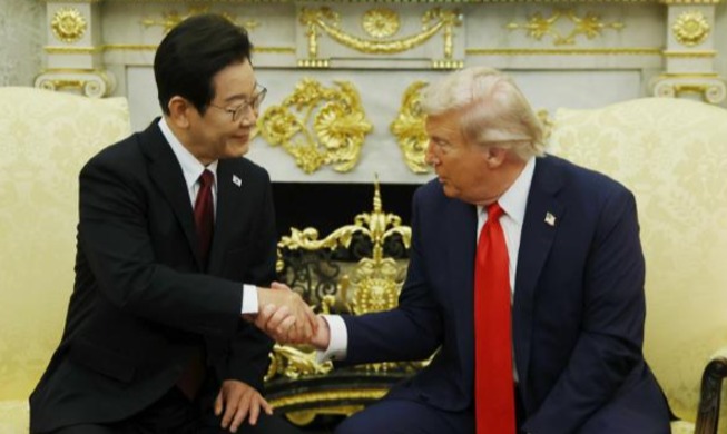 李大統領、トランプ大統領と初の首脳会談