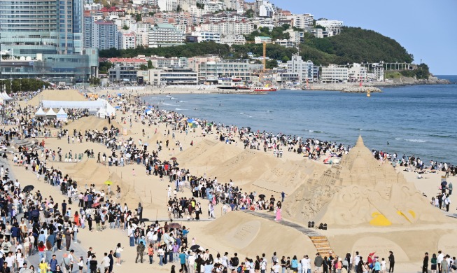海雲台「砂祭り」