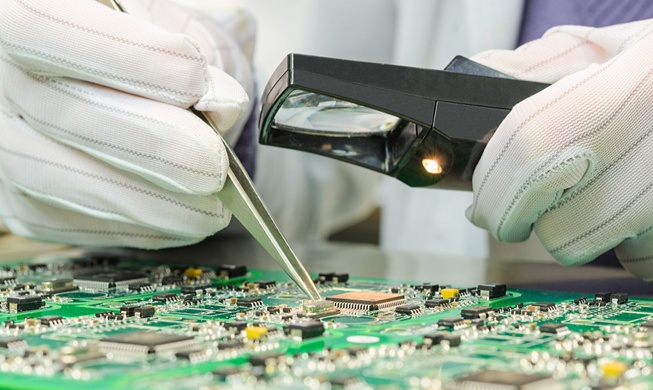 半導体・ディスプレー・二次電池の基盤技術確保へ