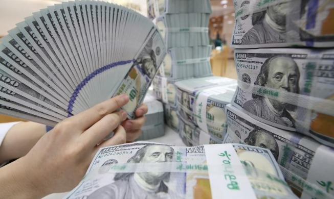 ６月の外貨準備高４１０２億ドル