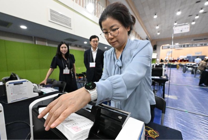 第２１第大統領選挙Ｄ－１