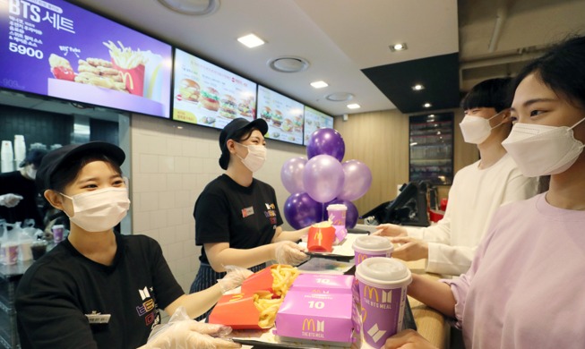 【写真で見る韓国】マクドナルドでＢＴＳとのコラボメニュー発売